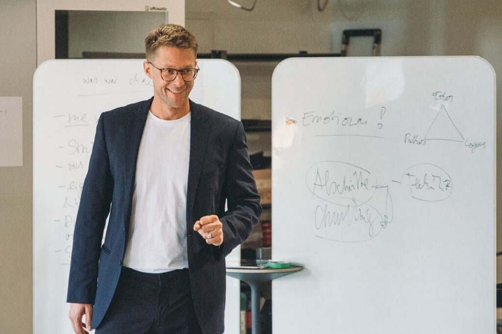 Fabian Janssen beim Vortrag in der Masterclass